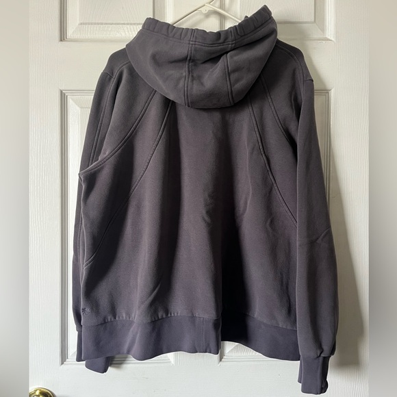 Athleta Charcoal Hoodie size 1x with zip front pockets - Picture 3 of 6